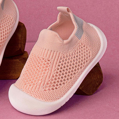 Minikies Pembe Parıltı Deseni Slip-On Ayakkabı